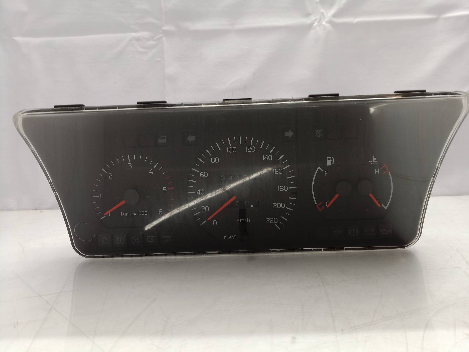 647022 COMPTEUR DE VITESSE TABLEAU DE BORD / 47487001 / 647022 / 720992 POUR VOL - Photo 1/8
