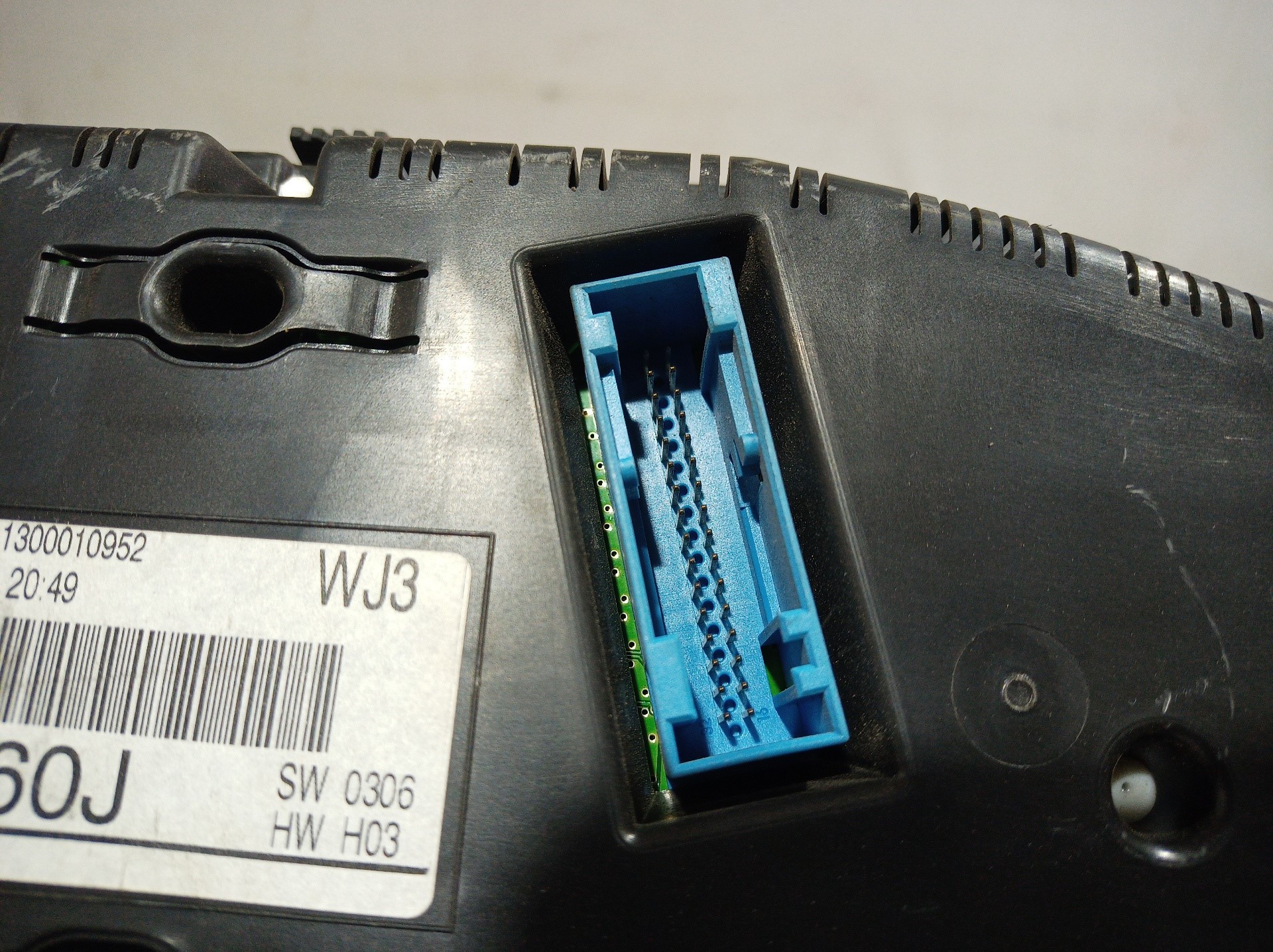 6R0920860J COMPTEUR DE VITESSE TABLEAU DE BORD / 6R0920860 / 6R0920860J / 389760 - Photo 7/10