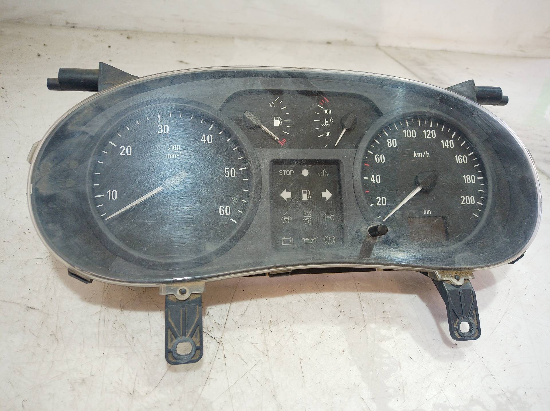 P8200252450 COMPTEUR DE VITESSE TABLEAU DE BORD / P8200252450 / P8200252450 / 79 - Photo 3/10
