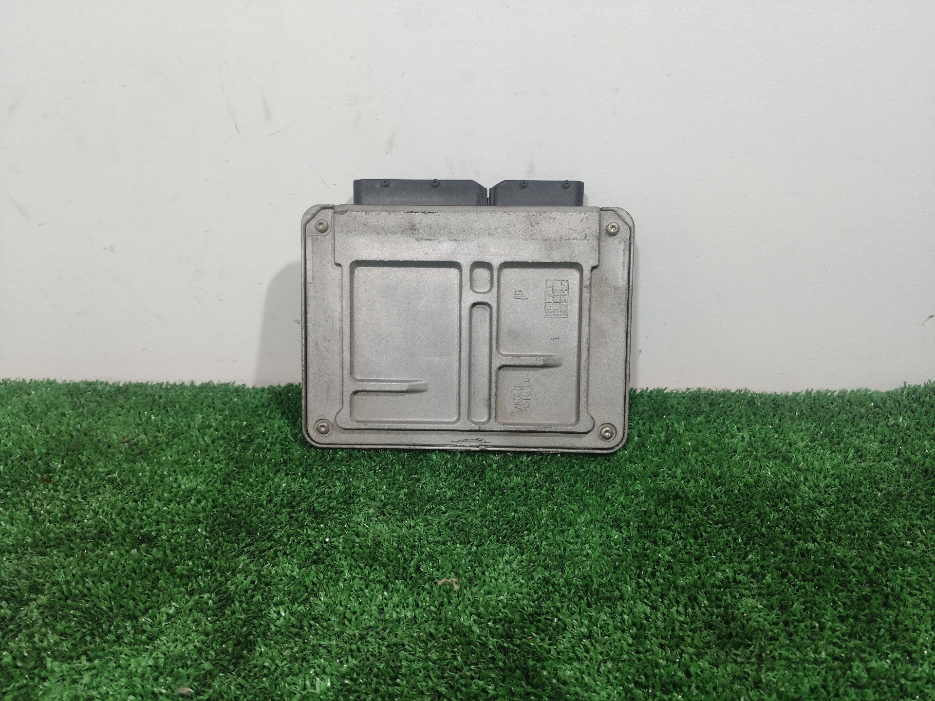 product-media-img