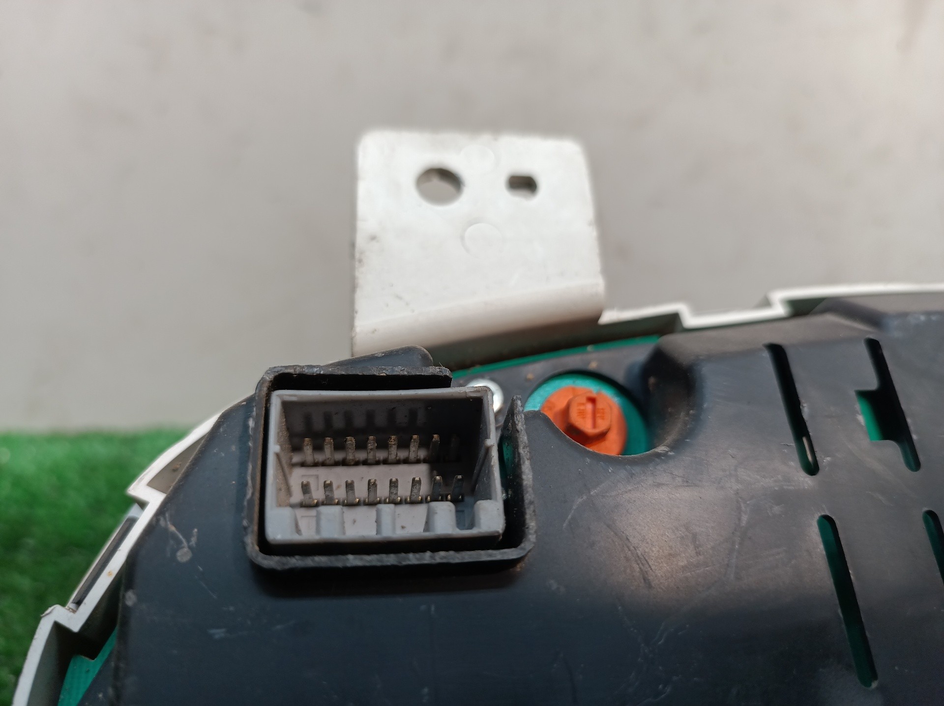 940031H131 COMPTEUR DE VITESSE TABLEAU DE BORD / 940031H131 / 940031H131 / 20401 - Photo 6/8