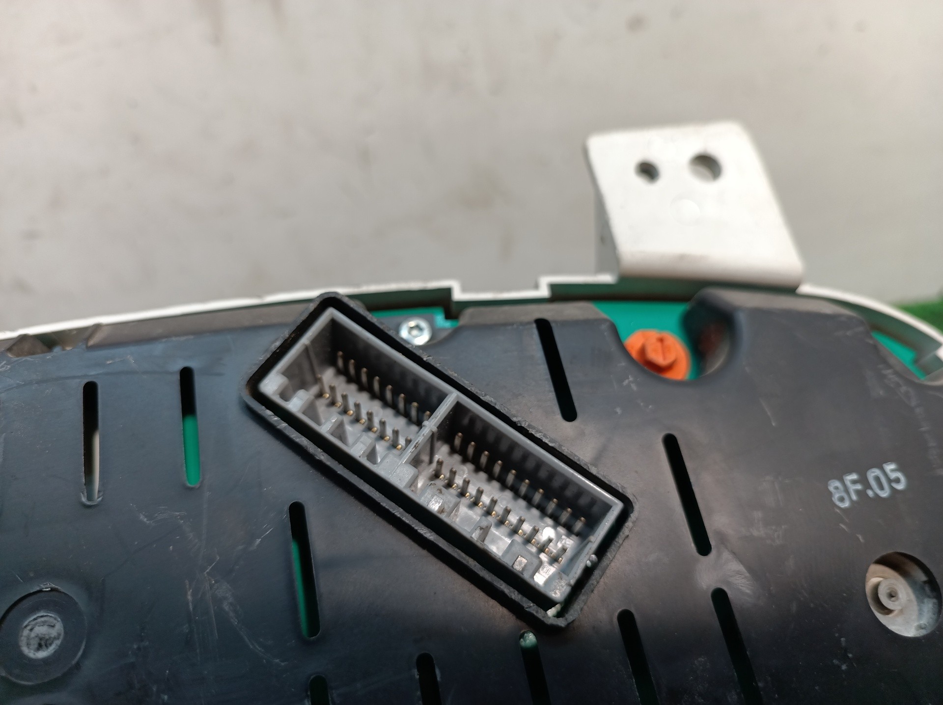 940031H131 COMPTEUR DE VITESSE TABLEAU DE BORD / 940031H131 / 940031H131 / 20401 - Photo 7/8