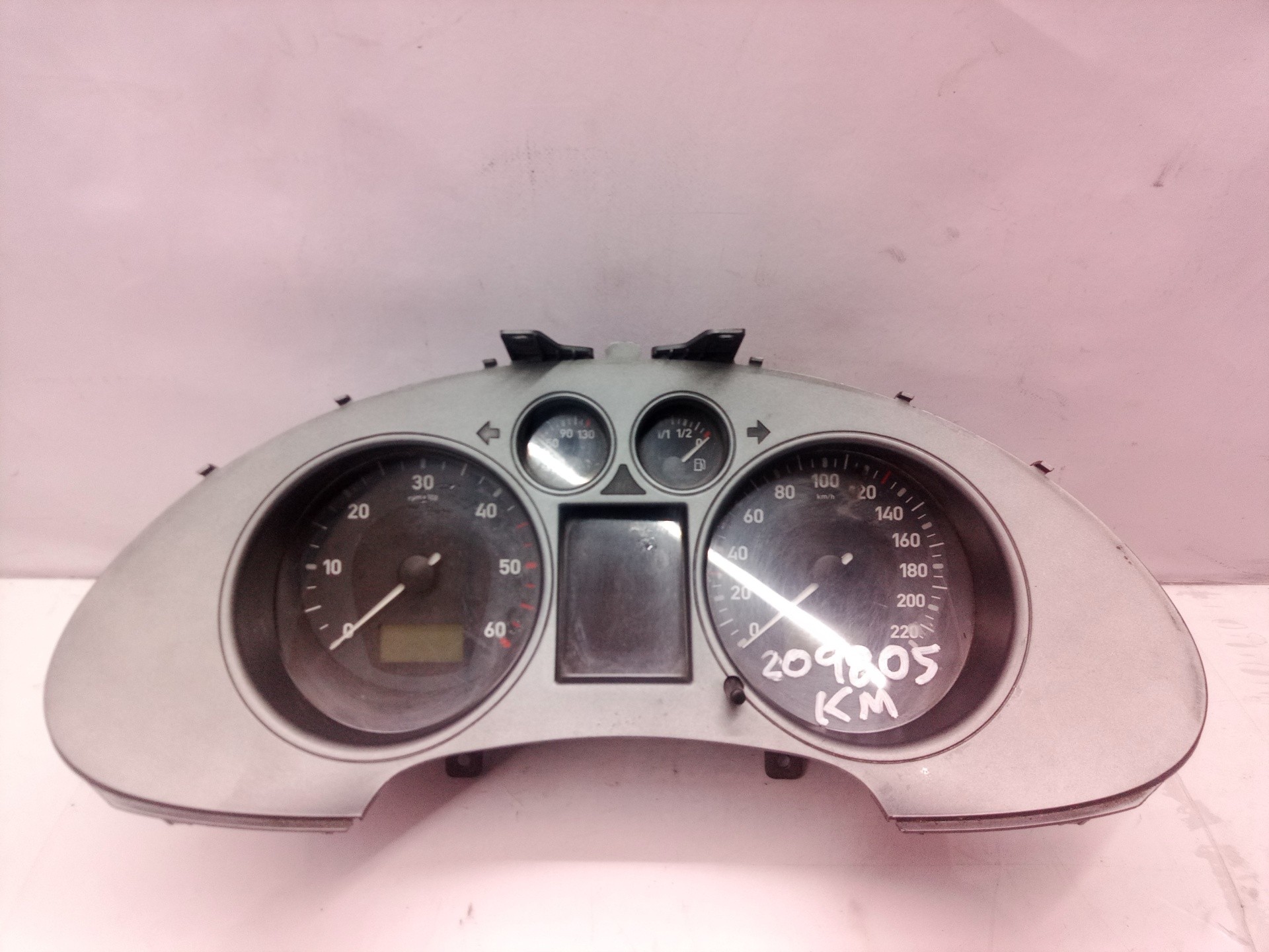 W06L0920 COMPTEUR DE VITESSE TABLEAU DE BORD / W06L0920803 / W06L0920 / 650392 P - Photo 1/4